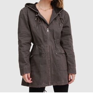 Belle & Bloom Westwood Hooded Utility Jacket size large